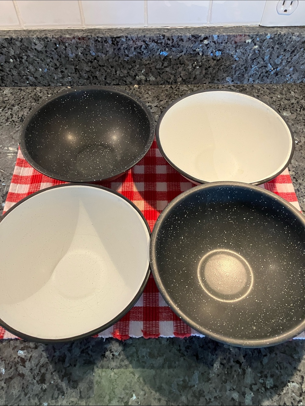 Enamelware Bowls 2 White, 2 Black, 7 1/2” Across x 3”, each 1 1/2 Pints